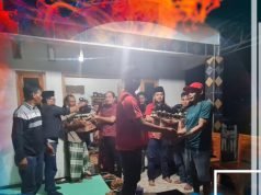 Kunjungi Korban Banjir, Ketua DPRD Sumbawa Ajak Bantu Warga Terdampak