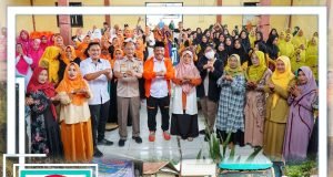 Johan Rosihan Gandeng KKP RI Salurkan 700 Paket GEMARIKAN di Ropang