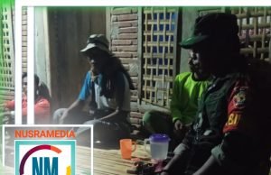 Babinsa Desa Lito Bantu Warga Terdampak Banjir