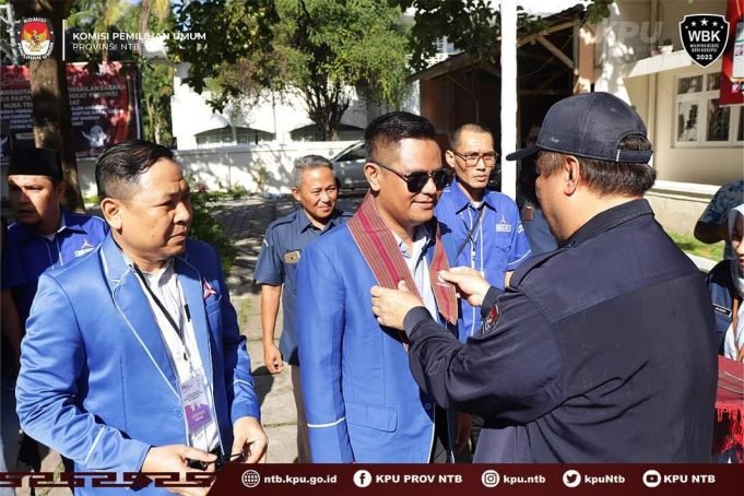 Diiringi Ribuan Kader, Demokrat NTB Wajibkan Diri Jadi Pemenang Pileg 2024