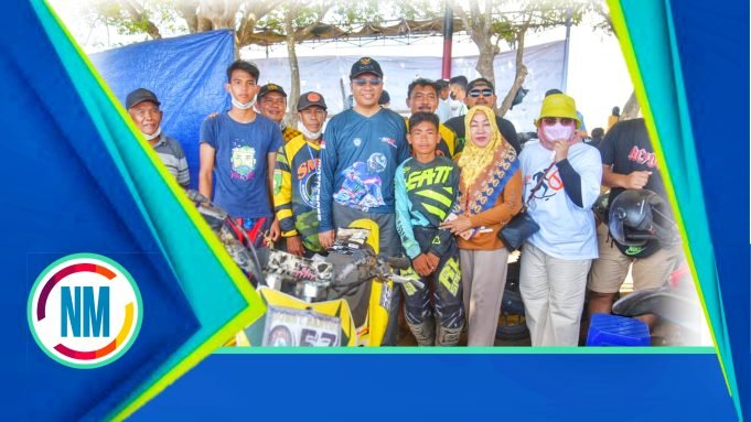 Gubernur NTB Nobar Masyarakat Saksikan Ajang Grass Track 2023