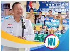 HMS Tuntaskan Pembagian Kursi Plastik di Pulau Sumbawa : “Kami Bersyukur Karena Beliau Sangat Peduli”