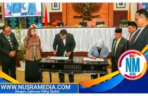 Zul-Rohmi Pamitan di Rapat Paripurna DPRD NTB