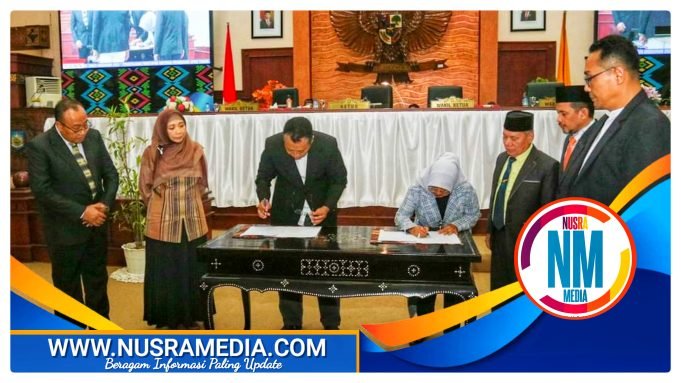 Zul-Rohmi Pamitan di Rapat Paripurna DPRD NTB