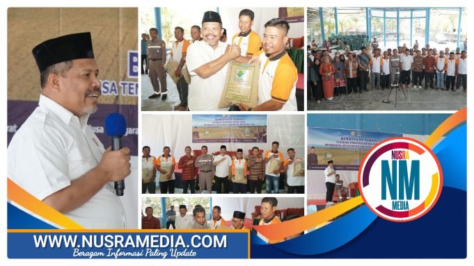 Bertemu Petani Dompu, Johan Rosihan Kembali Serahkan Bibit Padi
