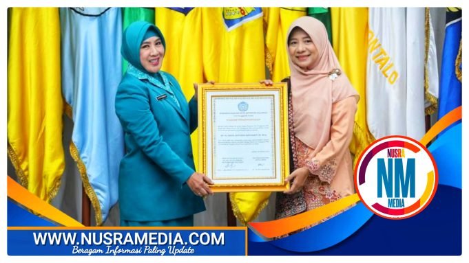 Bunda Niken Raih Penghargaan dari Ketua Umum TP-PKK