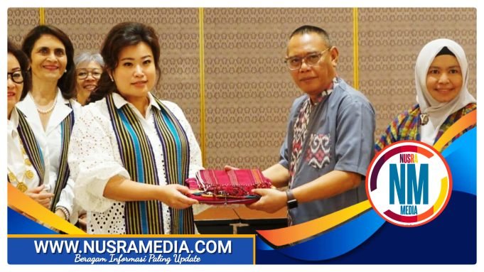 NTB Dukung Bazar Amal WIC