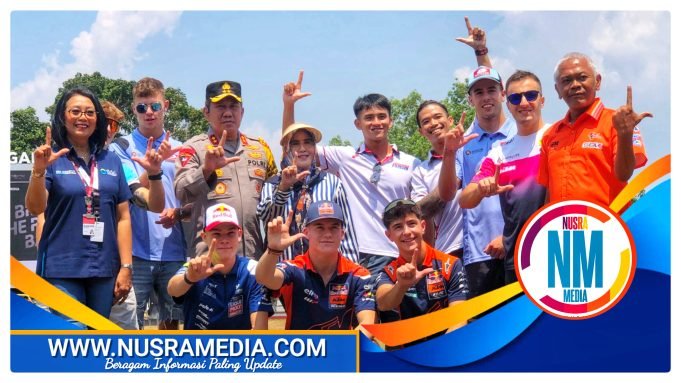 Pembalap MotoGP Diarak Keliling Kota