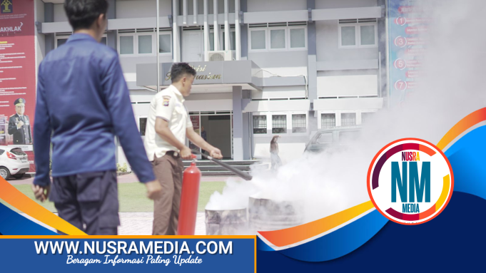 Kanwil Kemenkumham NTB Bersama Damkar Kota Mataram Gelar Simulasi Penanggulangan Kebakaran