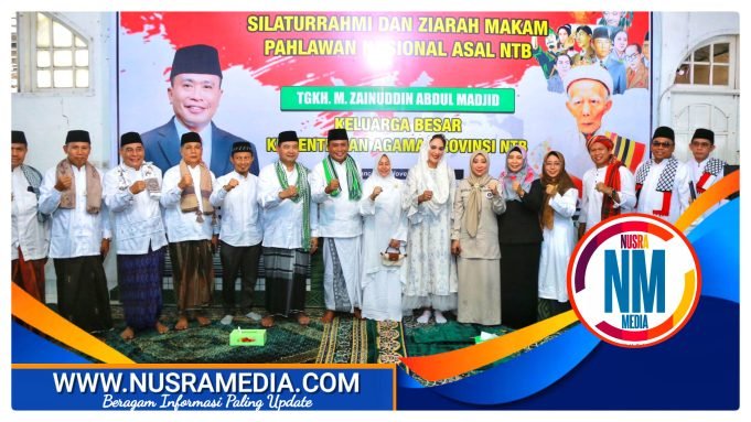 Kapolda NTB Ziarah ke Makam Pahlawan TGKH M Zainuddin Abdul Majid