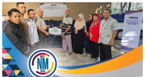 Rachmat Hidayat Salurkan 1000 Paket Sembako Premium bagi Warga Miskin di Mataram