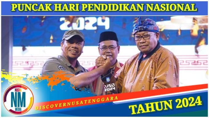 Pj Gubernur NTB Serahkan Penghargaan AiSO di Lombok Timur