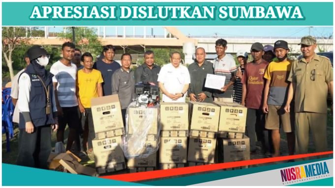 Bupati Sumbawa Serahkan Bantuan Alat Perikanan Bagi Nelayan