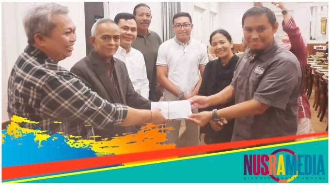 Asaat Abdullah Berikan Reward Bagi Pelatih dan Atlet Kempo NTB