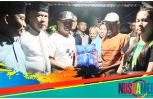 Doktor Najam Serahkan Bantuan Untuk Korban Kebakaran