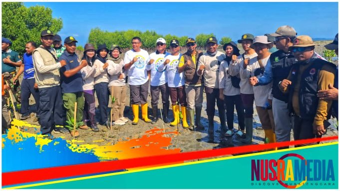 Pjs Bupati Sumbawa Pimpin Penanaman Mangrove di Pulau Bungin