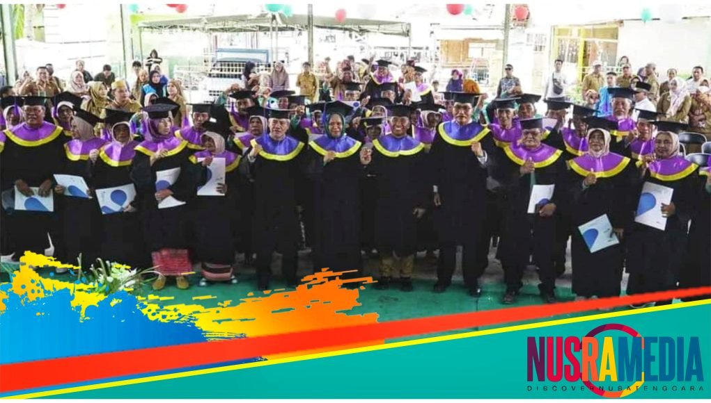 Sekolah Lansia Labuhan Ijuk Sukses Digelar, 47 Siswa Diwisuda