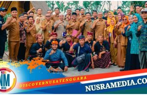 Desa Lenek Daya Raih Predikat Istimewa