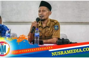 Literasi Digital Aparatur Desa Berbasis LSM