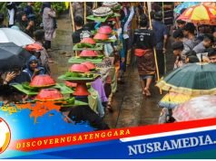 Perang Topat Wujud Keharmonisan di Lombok