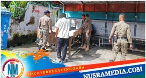 Satpol PP Sumbawa Tertibkan PKL dan Jaring Siswa Bolos Sekolah