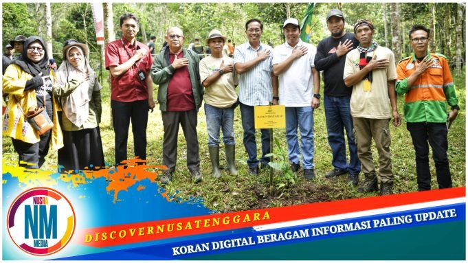 Bank NTB Syariah Tanam Pohon dan Lauching Produk Proklim Mart di Joben Lestari