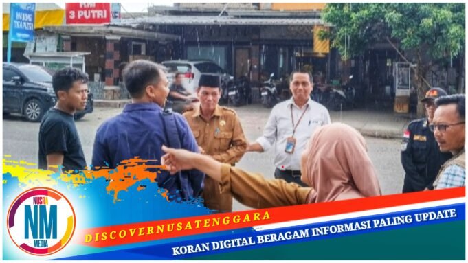 BPJP Pulau Sumbawa Dinas PUPR NTB Tinjau Pemasangan Tiang Listrik di Bahu Jalan Maluk