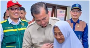 Gubernur Iqbal Instruksikan Renovasi RTLH dan Perbaikan MCK Warga Miskin Ekstrem Pesisir Desa Malaka