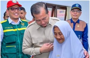 Gubernur Iqbal Instruksikan Renovasi RTLH dan Perbaikan MCK Warga Miskin Ekstrem Pesisir Desa Malaka